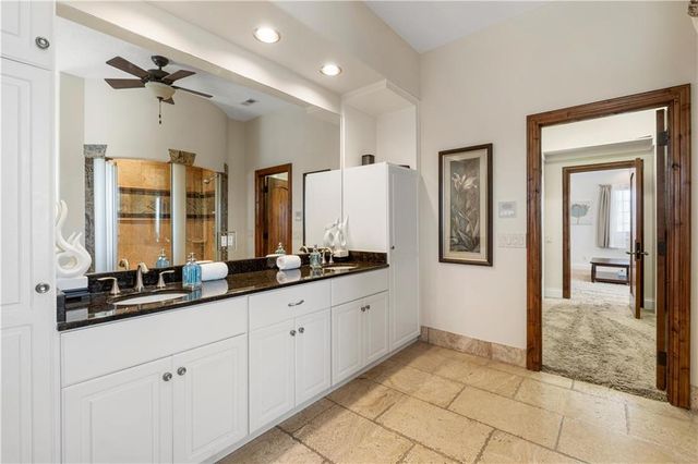 2343 N 600th Road, Edgerton, KS 66021