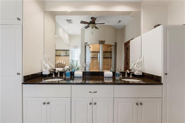 2343 N 600th Road, Edgerton, KS 66021