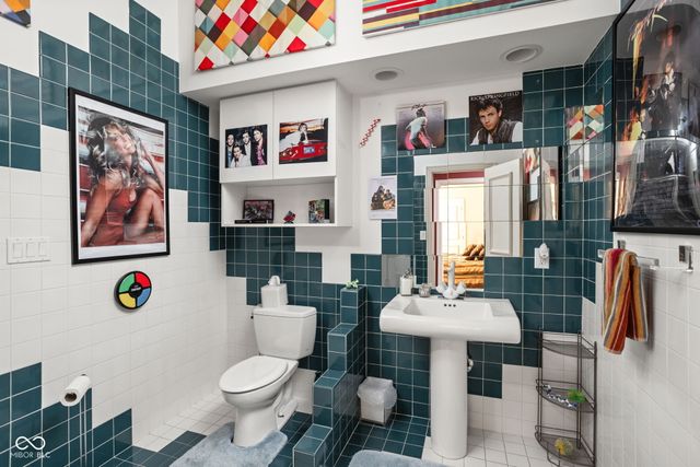 3463 Sedgemoor Circle, Carmel, IN 46032