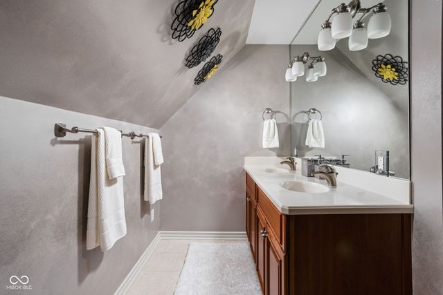 3463 Sedgemoor Circle, Carmel, IN 46032