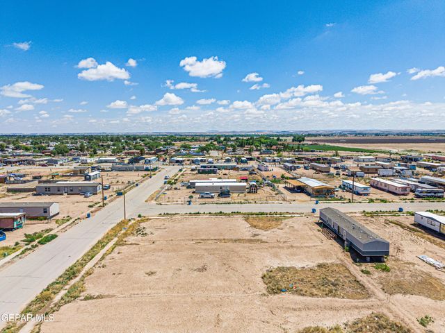 1442 VALLE SWEDEN Road, San Elizario, TX 79849