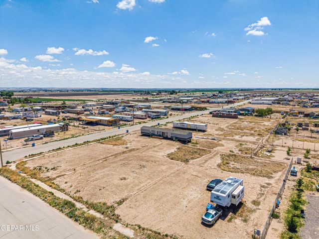 1442 VALLE SWEDEN Road, San Elizario, TX 79849