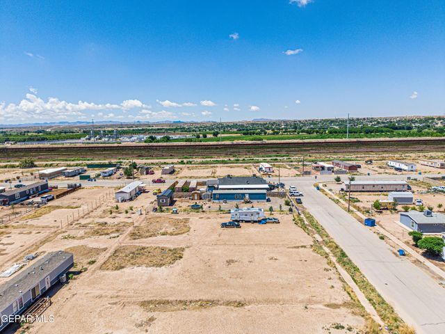 1442 VALLE SWEDEN Road, San Elizario, TX 79849