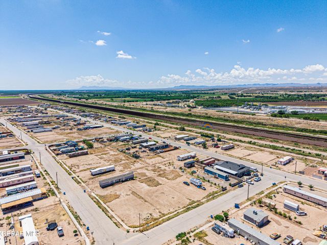1442 VALLE SWEDEN Road, San Elizario, TX 79849