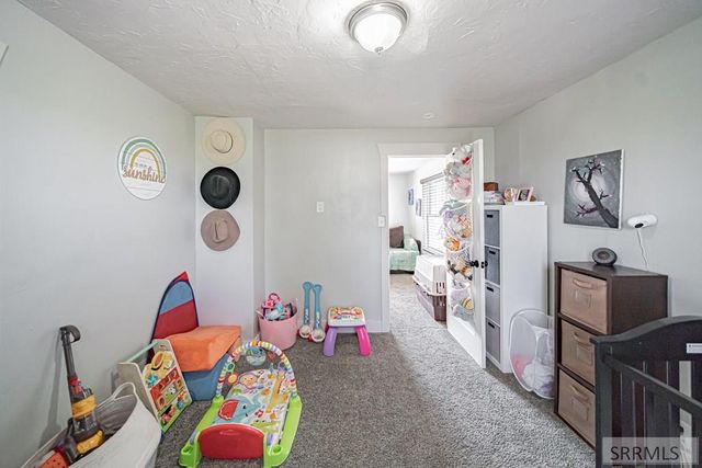 27 N 950 W, Blackfoot, ID 83221