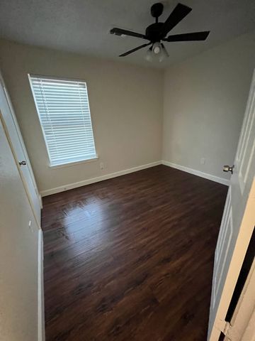 1348 E MADDOX, Fort Worth, TX 76104