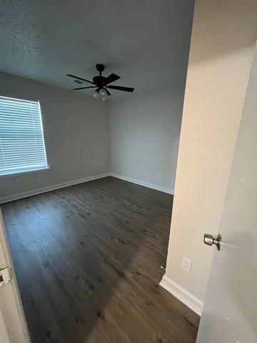 1348 E MADDOX, Fort Worth, TX 76104