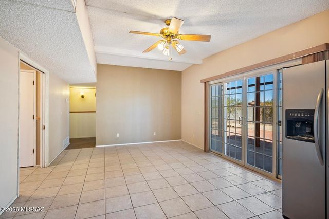 9901 E Discovery Drive, Tucson, AZ 85748