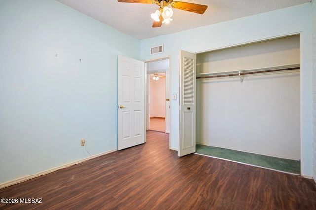 9901 E Discovery Drive, Tucson, AZ 85748