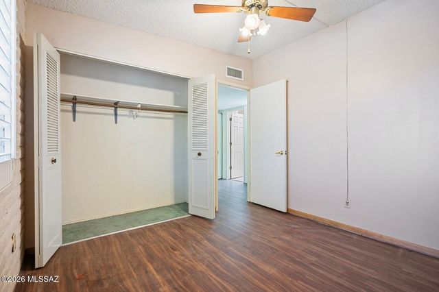 9901 E Discovery Drive, Tucson, AZ 85748