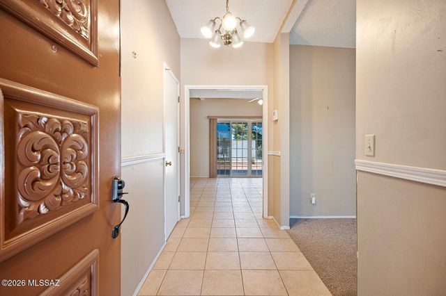 9901 E Discovery Drive, Tucson, AZ 85748