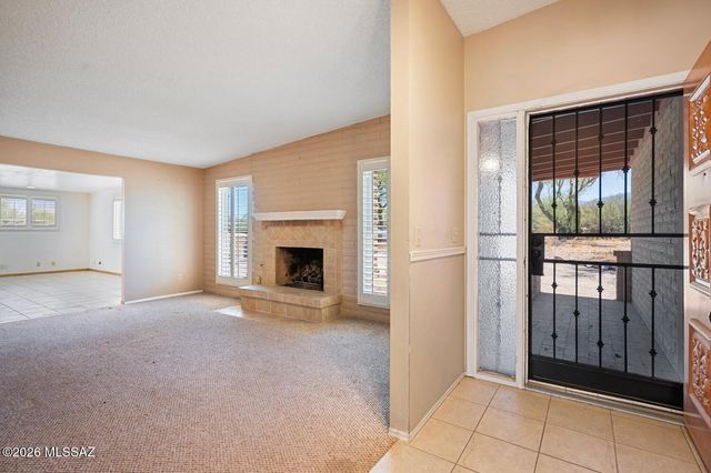9901 E Discovery Drive, Tucson, AZ 85748