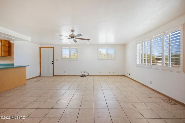 9901 E Discovery Drive, Tucson, AZ 85748