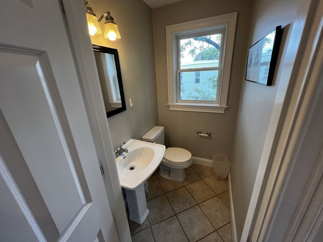 10 Bristol St. 3, Cambridge, MA 02141