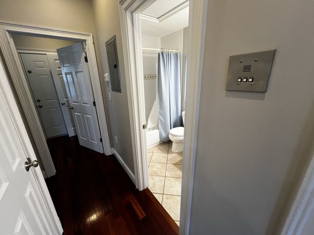 10 Bristol St. 3, Cambridge, MA 02141