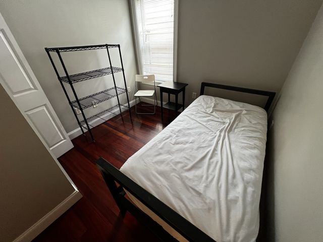 10 Bristol St. 3, Cambridge, MA 02141