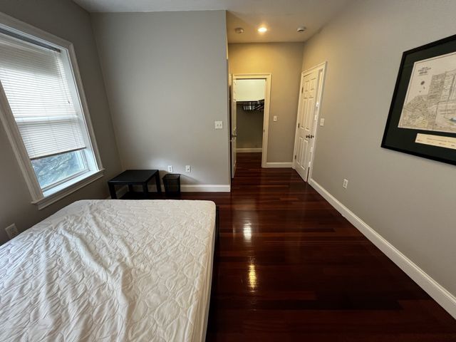 10 Bristol St. 3, Cambridge, MA 02141