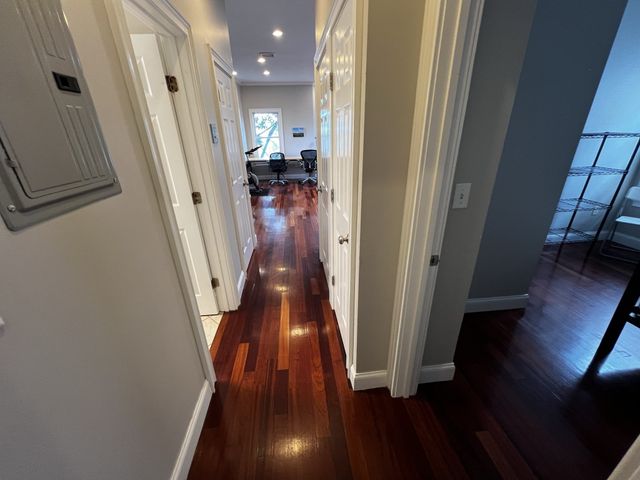 10 Bristol St. 3, Cambridge, MA 02141