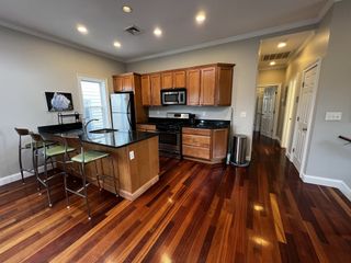 10 Bristol St. 3, Cambridge, MA 02141