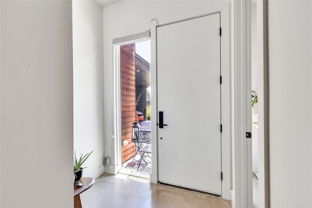 506 Powell CIR, Austin, TX 78704