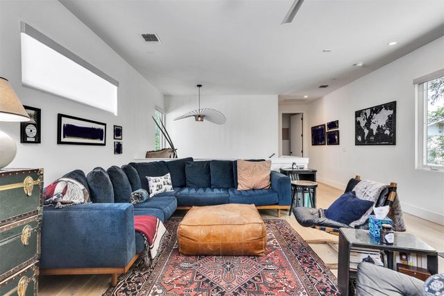 506 Powell CIR, Austin, TX 78704