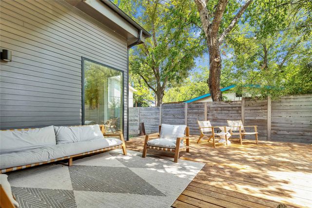 506 Powell CIR, Austin, TX 78704