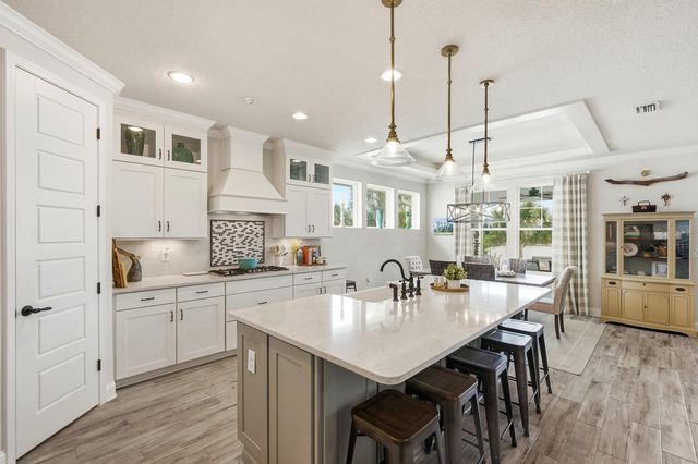 4 SUNRISE CIRCLE, Palm Coast, FL 32137