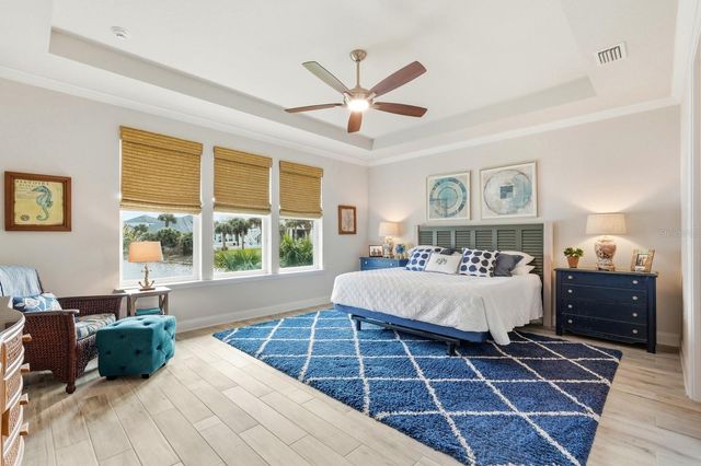 4 SUNRISE CIRCLE, Palm Coast, FL 32137