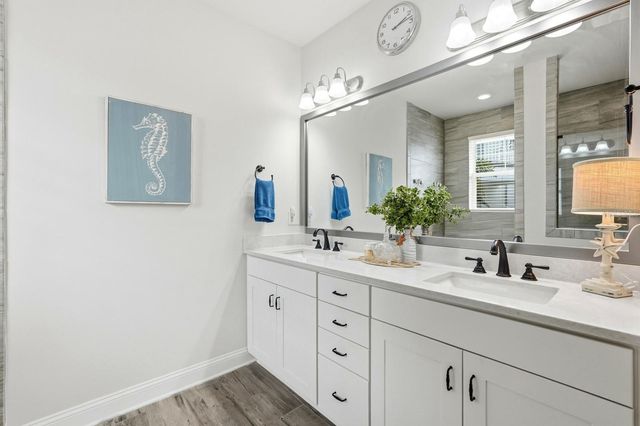 4 SUNRISE CIRCLE, Palm Coast, FL 32137