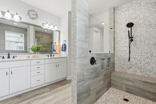 4 SUNRISE CIRCLE, Palm Coast, FL 32137