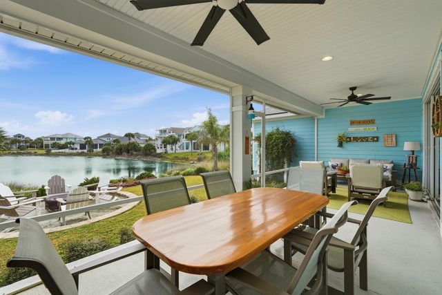 4 SUNRISE CIRCLE, Palm Coast, FL 32137