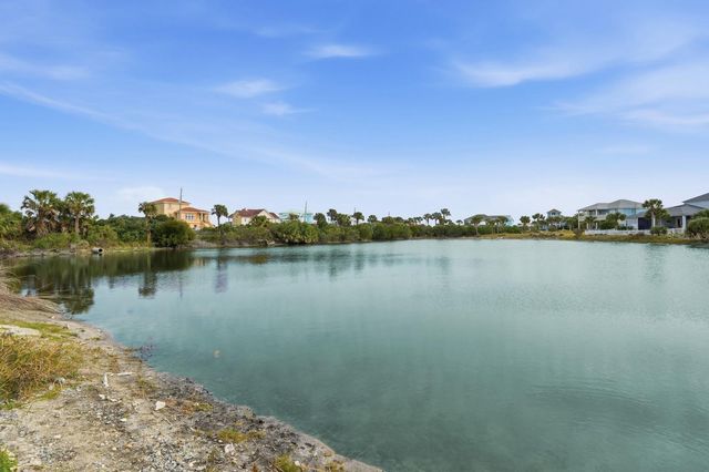 4 SUNRISE CIRCLE, Palm Coast, FL 32137