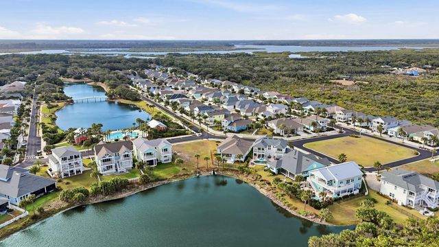 4 SUNRISE CIRCLE, Palm Coast, FL 32137