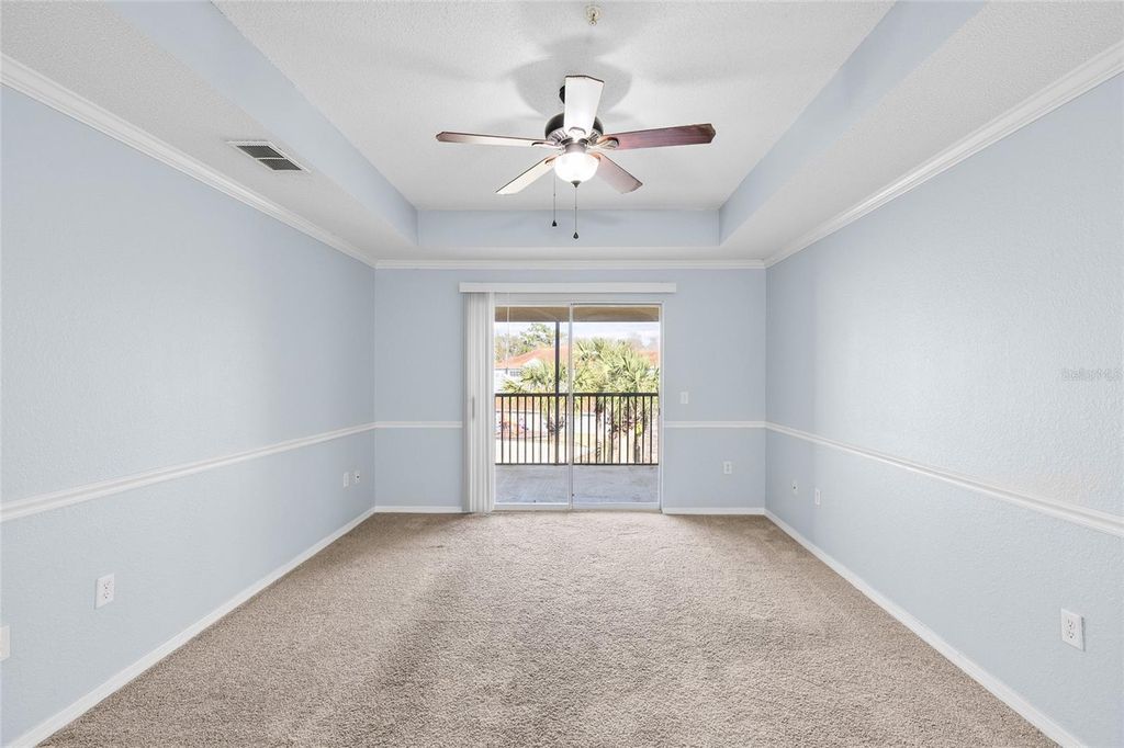 Image 16 of property listing at 18001 RICHMOND PLACE DRIVE 835, Tampa, FL 33647