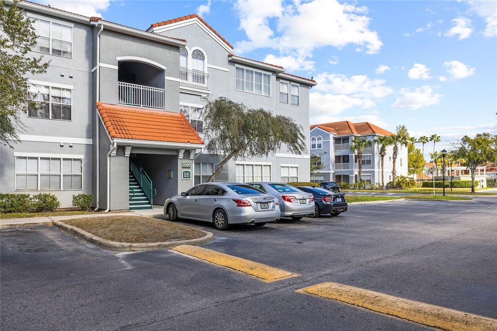 Image 36 of property listing at 18001 RICHMOND PLACE DRIVE 835, Tampa, FL 33647