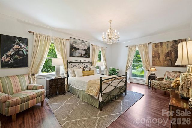 3747 Moorland Drive, Charlotte, NC 28226