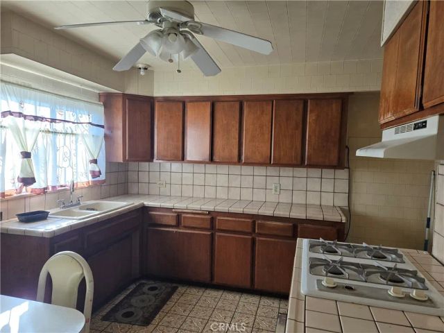 1538 Simmons Avenue, Los Angeles, CA 90022