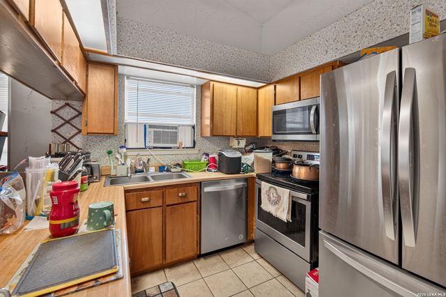 664 Apollo, Canyon Lake, TX 78133