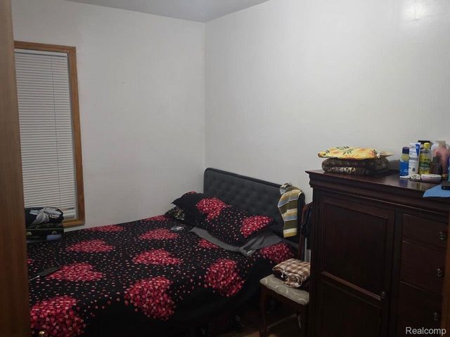 11412 McDougall Street, Hamtramck, MI 48212