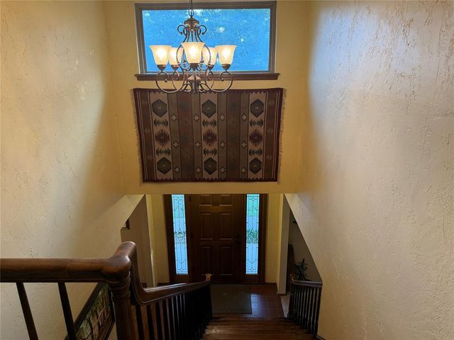 1800 N RollingRidge Avenue, Bethany, OK 73008