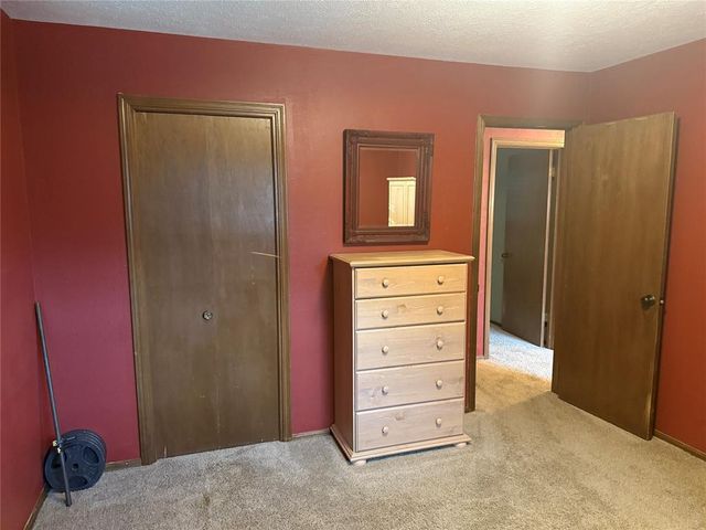 1800 N RollingRidge Avenue, Bethany, OK 73008