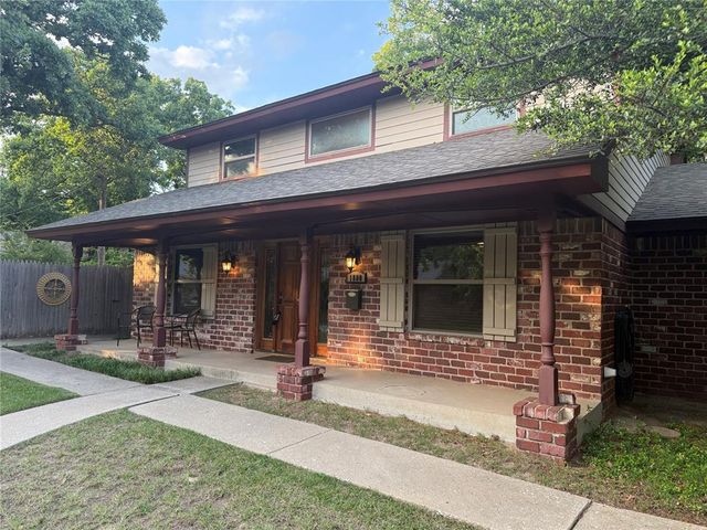 1800 N RollingRidge Avenue, Bethany, OK 73008