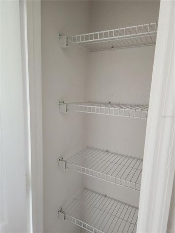 3648 KINGS ROAD 103, Palm Harbor, FL 34685