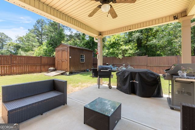 202 Baxter Drive, Kathleen, GA 31047