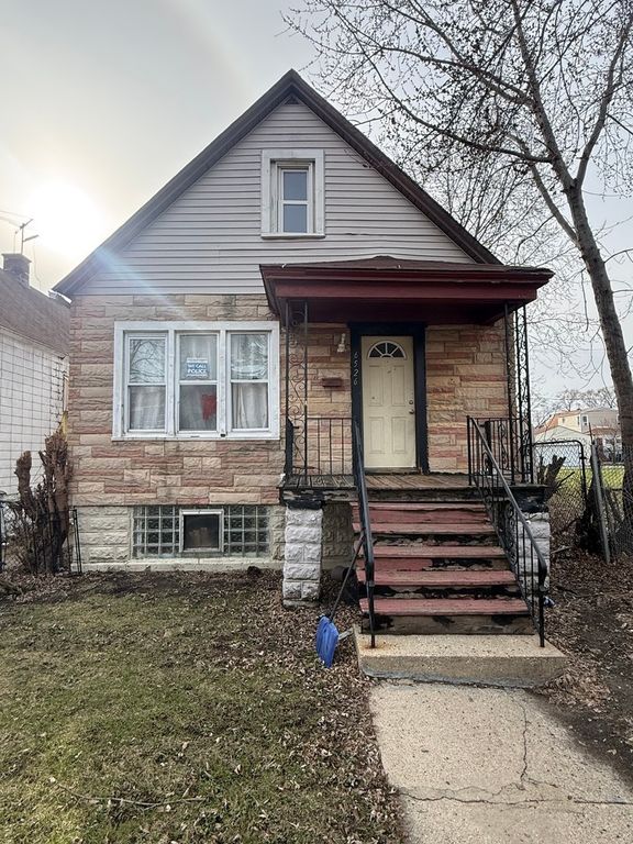 6526 S Hoyne Avenue, Chicago, IL 60636