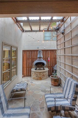 3637 Crestline Road, Fort Worth, TX 76107