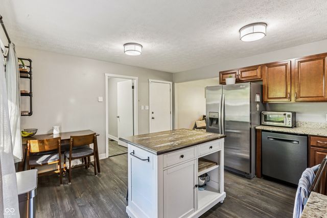6102 Hazelwood Avenue, Indianapolis, IN 46228