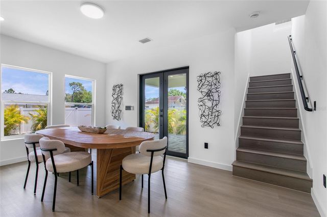 4613 QUEENSBORO AVENUE S, St Petersburg, FL 33711