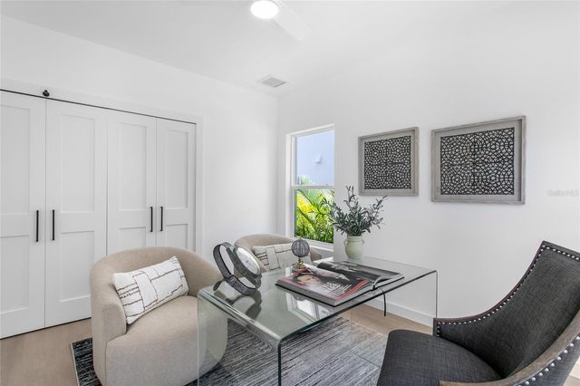 4613 QUEENSBORO AVENUE S, St Petersburg, FL 33711