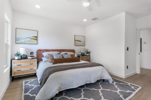 4613 QUEENSBORO AVENUE S, St Petersburg, FL 33711